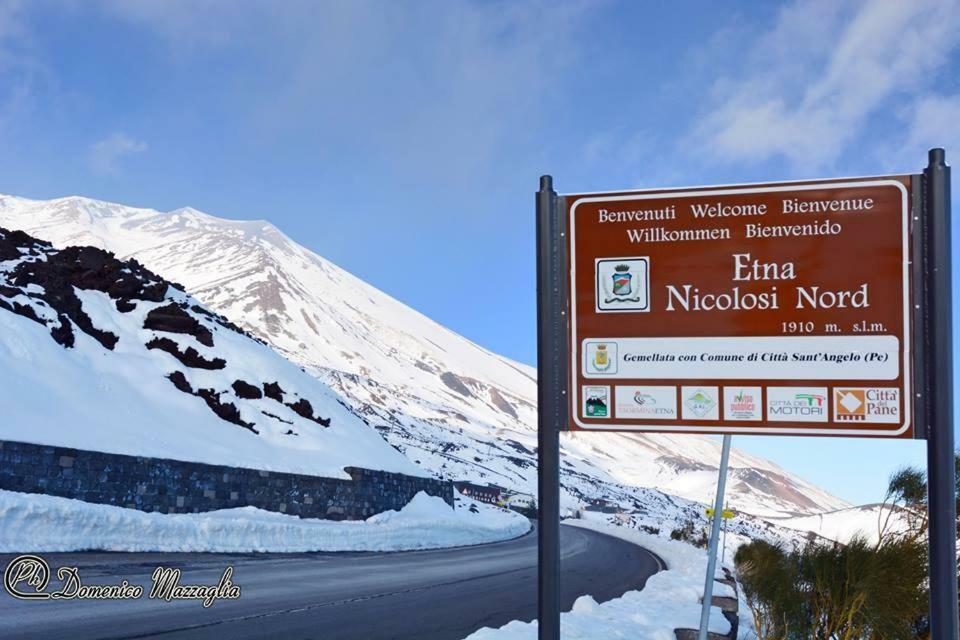 B & B Amici Dell'Etna Nicolosi Dış mekan fotoğraf